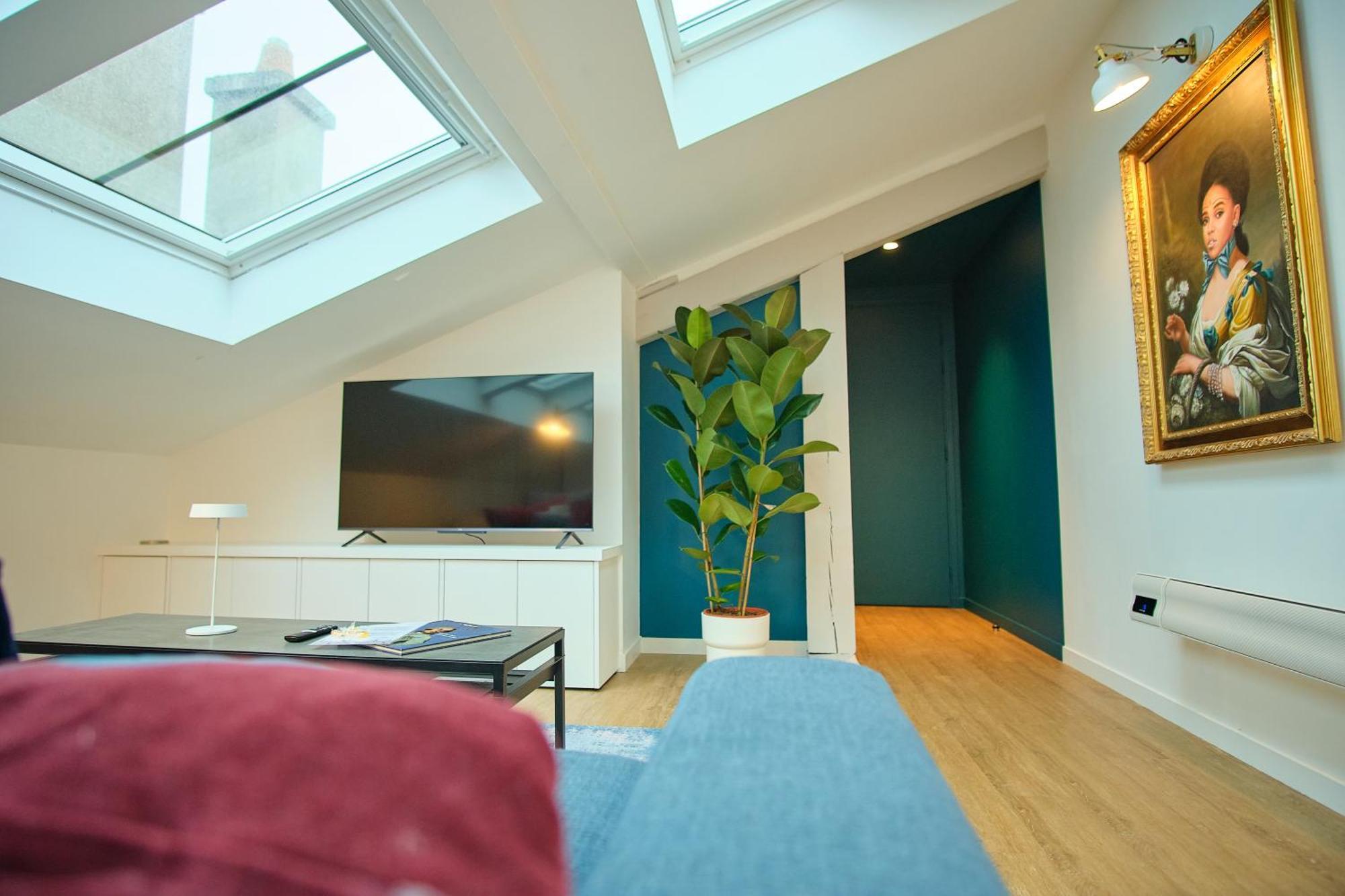 Le Louis Xvi - Loft In The Clouds In The Heart Of Apartment *